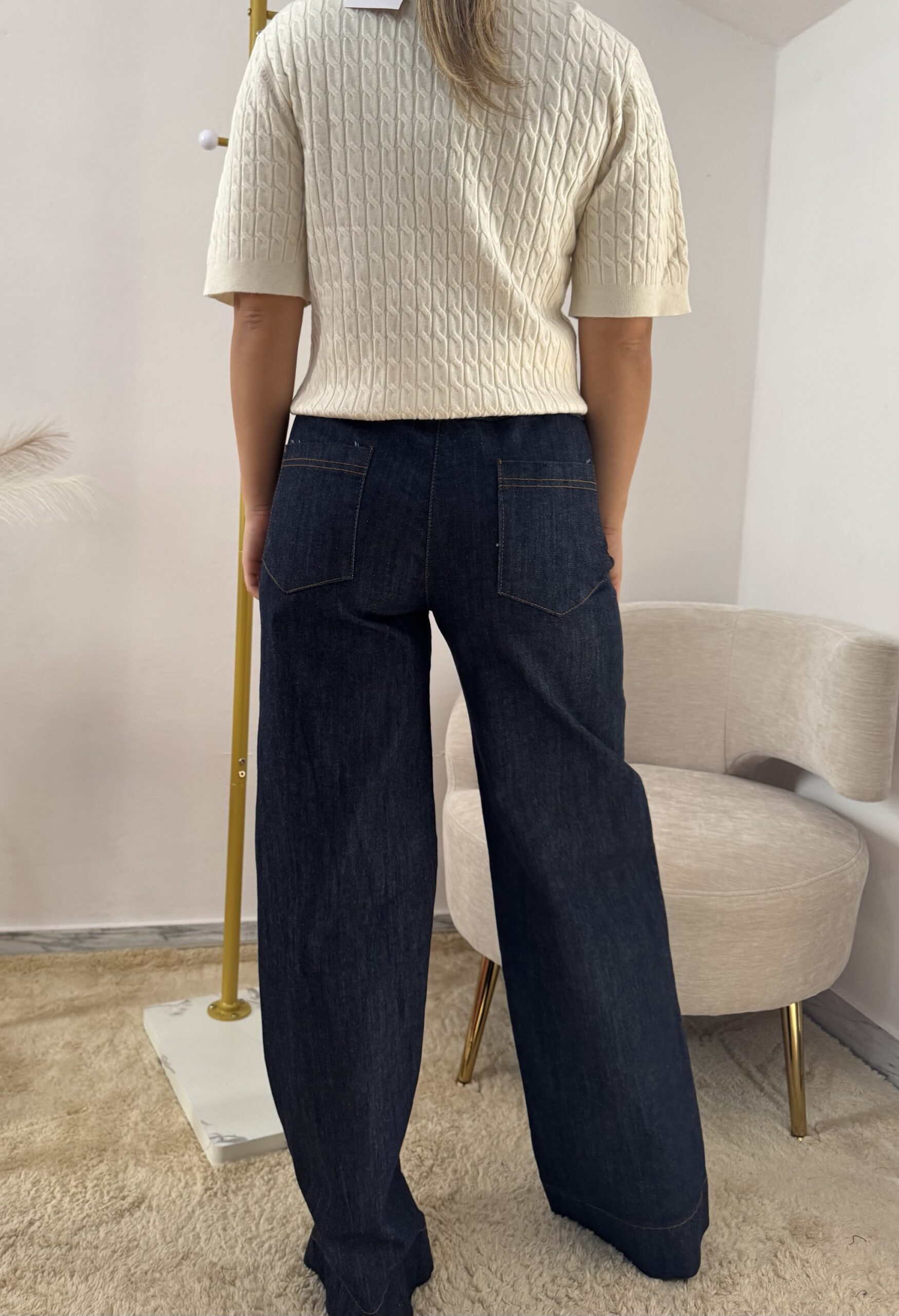 Jeans Wide Leg Blu Scuro con Cuciture a Contrasto e cintura - immagine 2