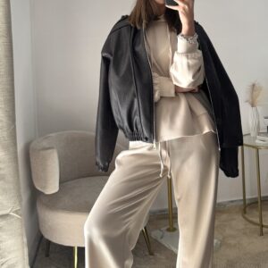 Completo Co-Ord Tuta Soft Touch Beige – Eleganza, Comfort e Stile Made in Italy